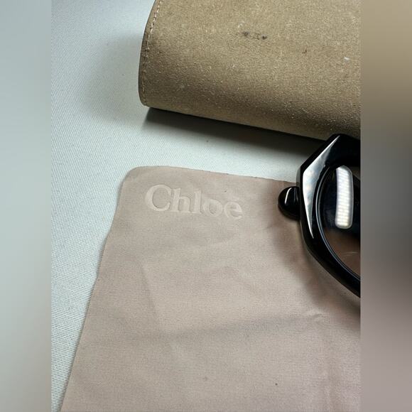 Chloe GAYIA Sunglasses with Tan Case EUC with Case and Cloth - Picture 7 of 7